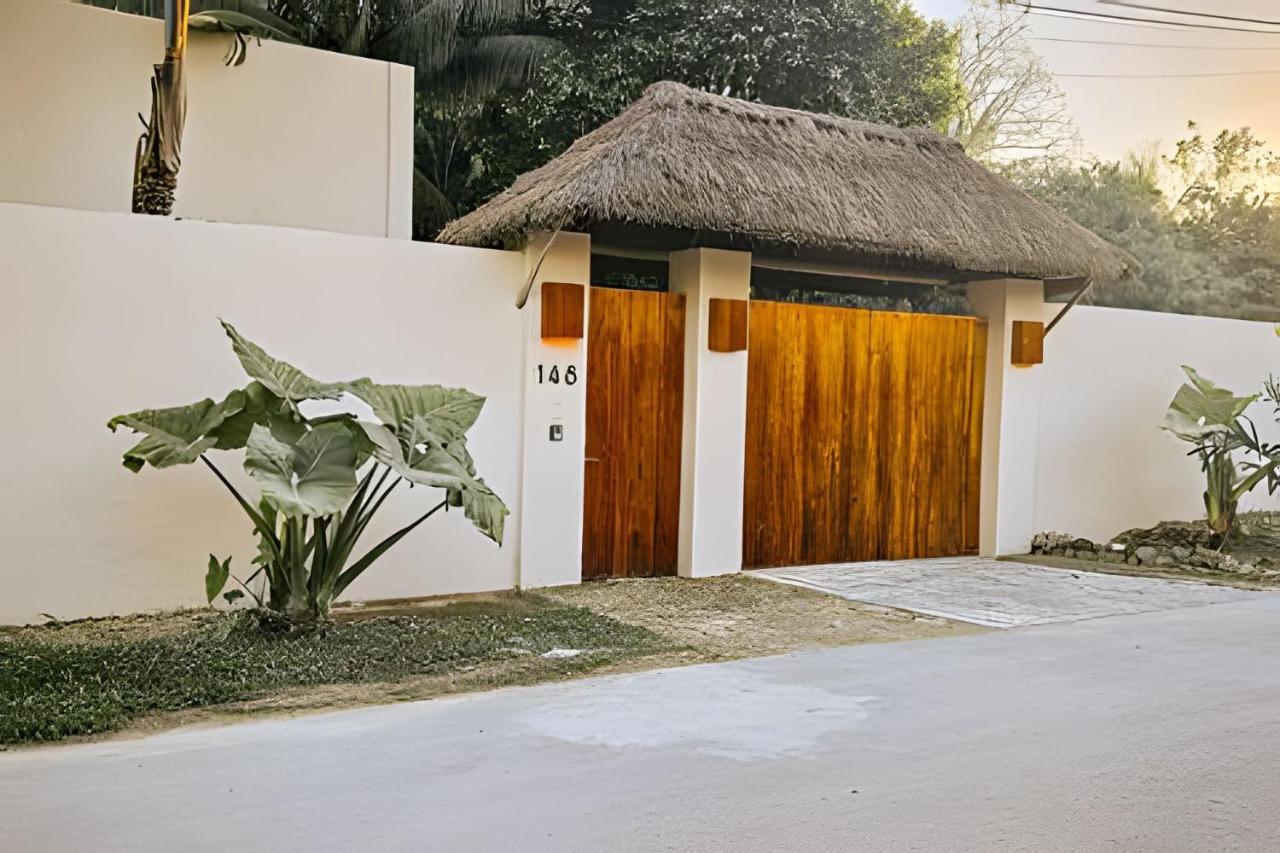 CASA 2 HAB Alberca y Parking privado - Bed and Breakfast Bacalar
