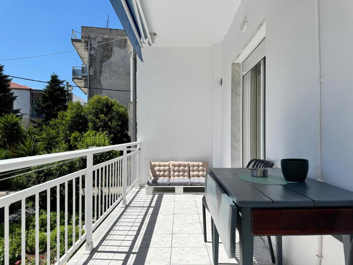 Lumera - Central Apartment - B&B Limniónas