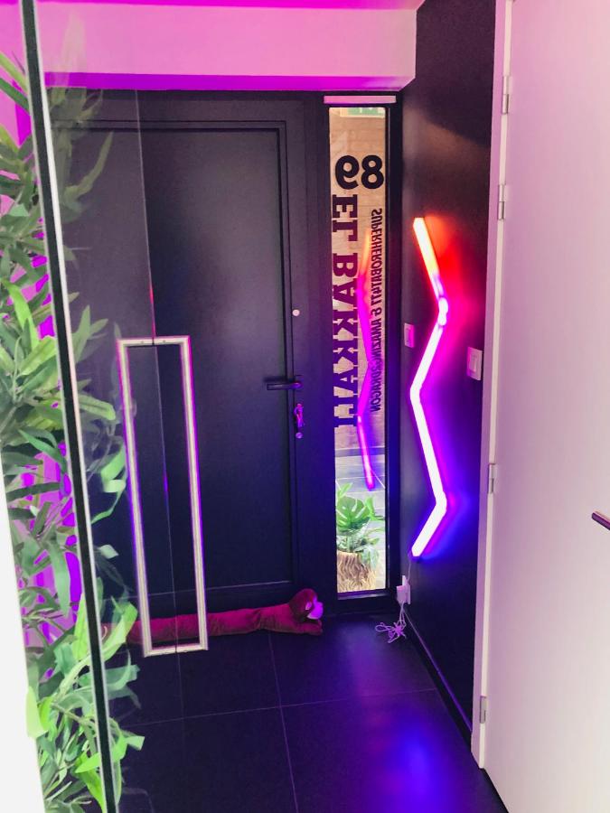 Tommorowland Apartement - Chambres d'hôtes Boom