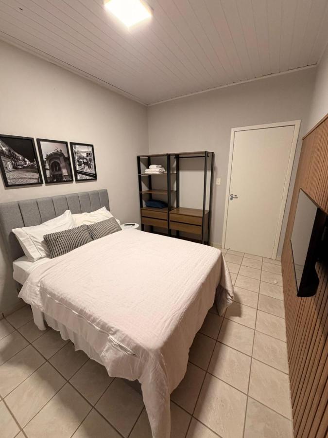 Apart Centro 06 - B&B Tubarão