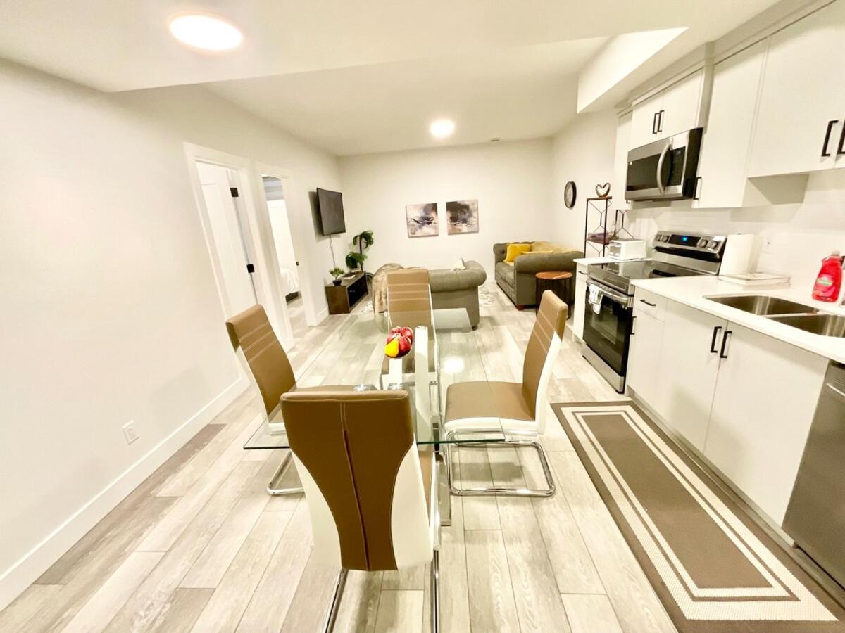 Calgary NW - 2 bedroom suite - 15 min to Airport - Ferienwohnung Calgary