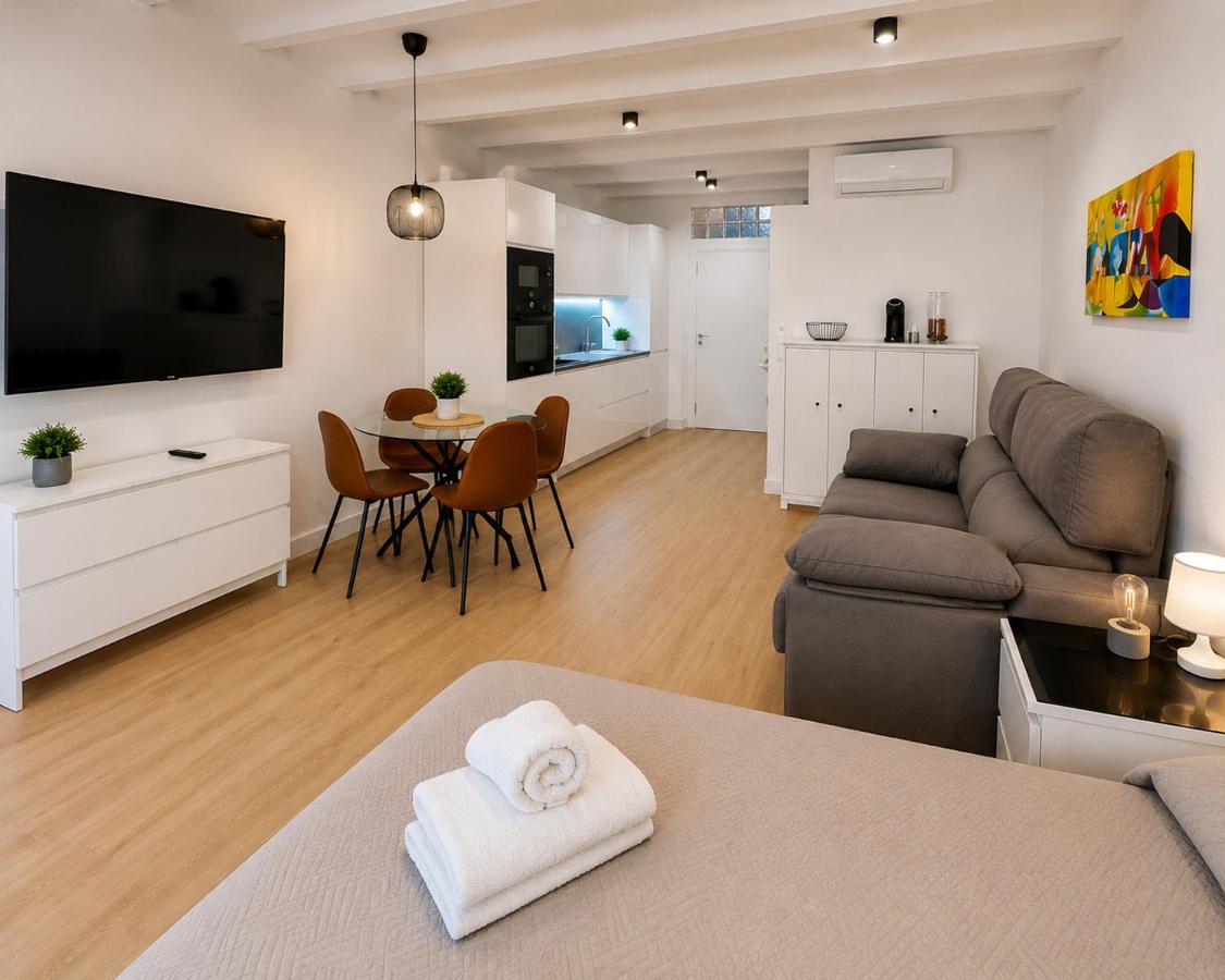 A H Rentals Picasso apartamento - Bed and Breakfast Vinaròs