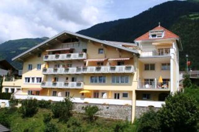 Residence Königsrainer - Bed and Breakfast