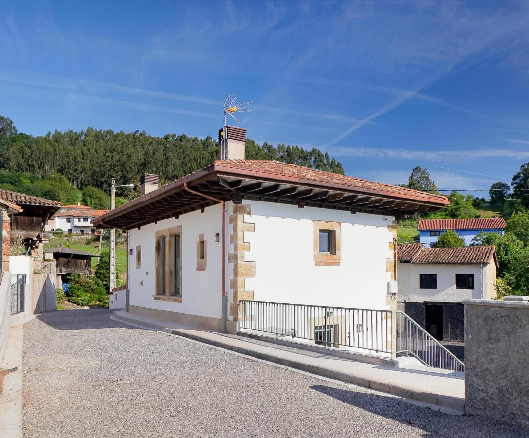 La casa de allá Apartamentos rurales en Camoca Asturias - Chambres d'hôtes Camoca de Arriba