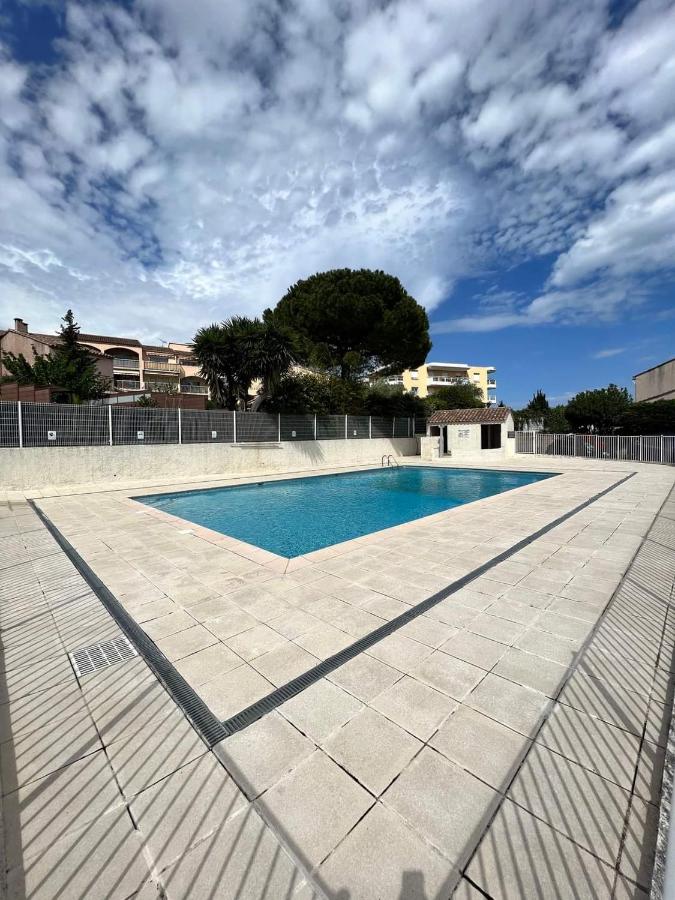 Charmant 2P Piscine - Parking - Vue mer - Antibes - Chambres d'hôtes Antibes