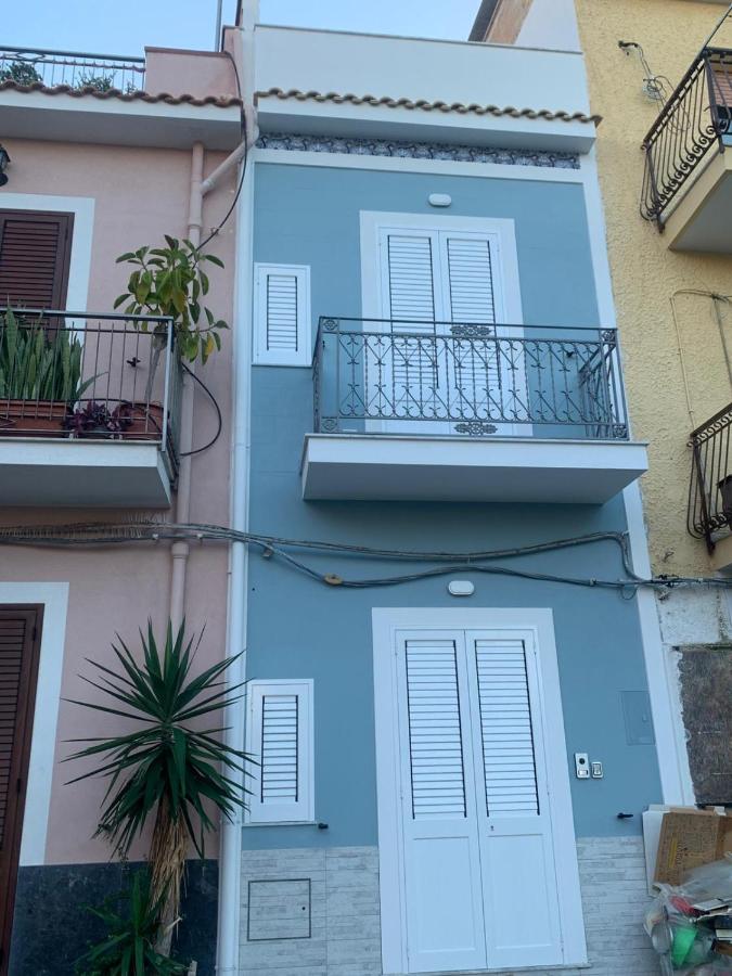 Fronte Mare House - B&B Isola delle Femmine