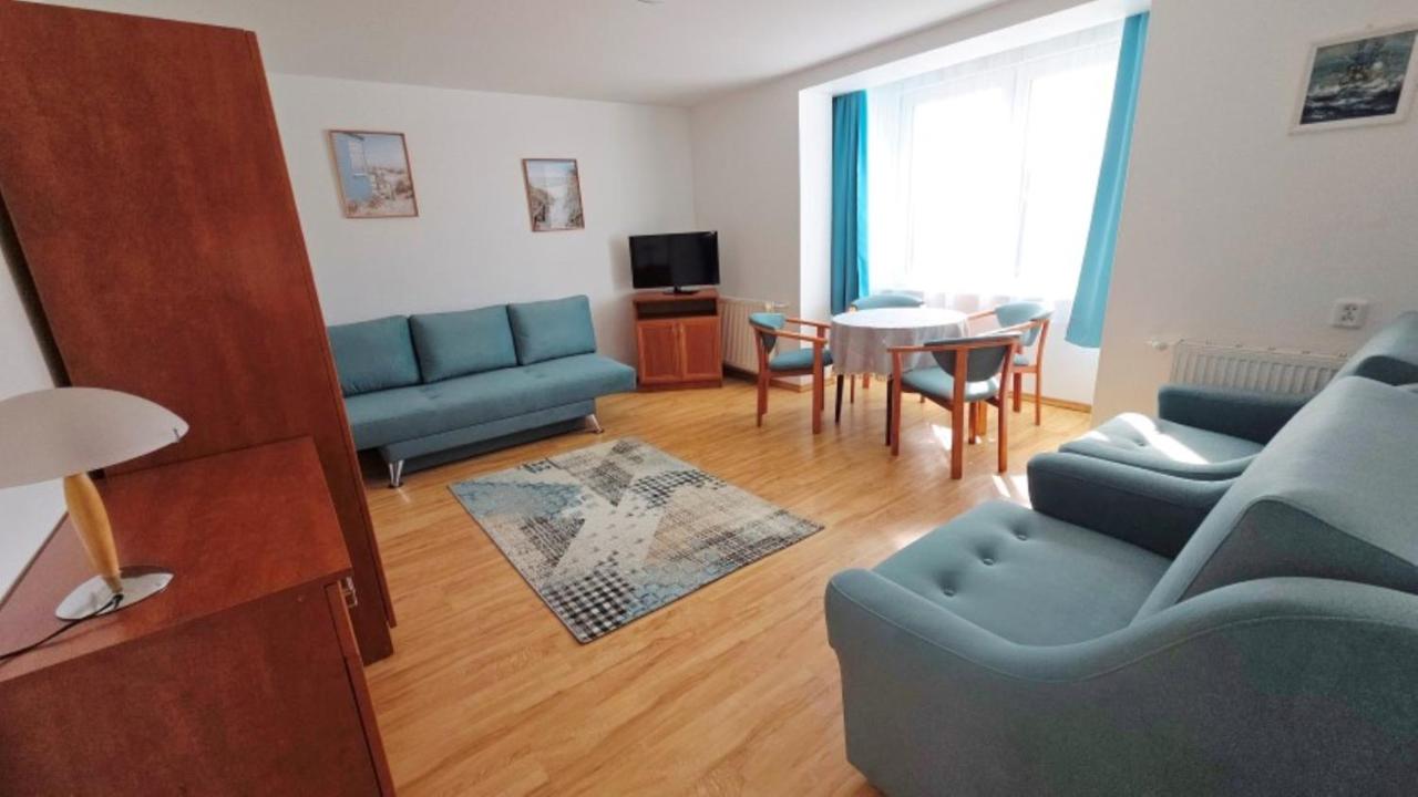 Apartamento de 1 dormitorio con balcón