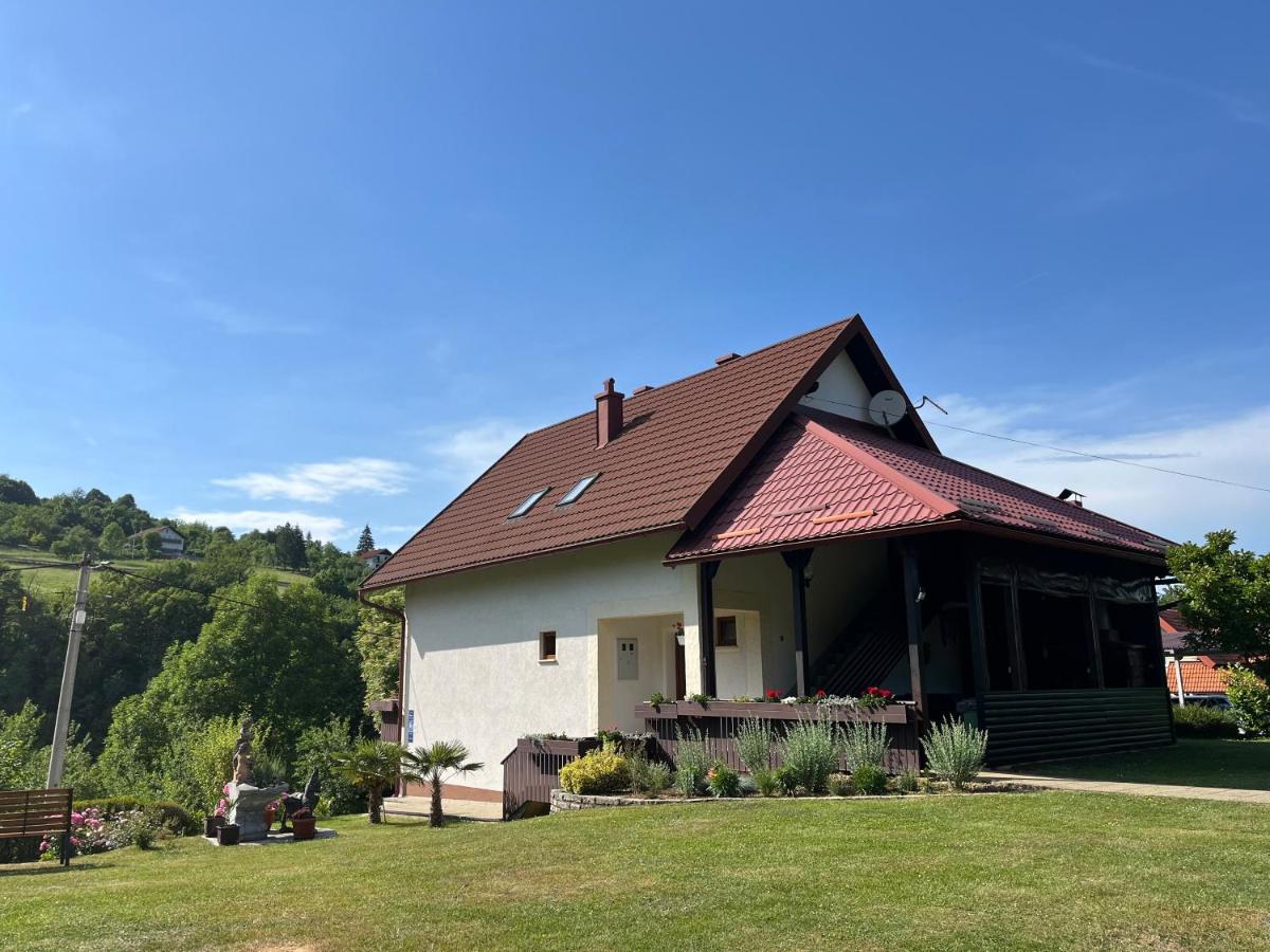 Apartments Renata - B&B Smoljanac