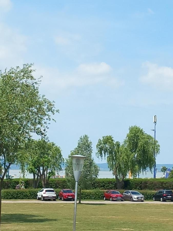 Appartement Seeblick - Bed and Breakfast Podersdorf am See