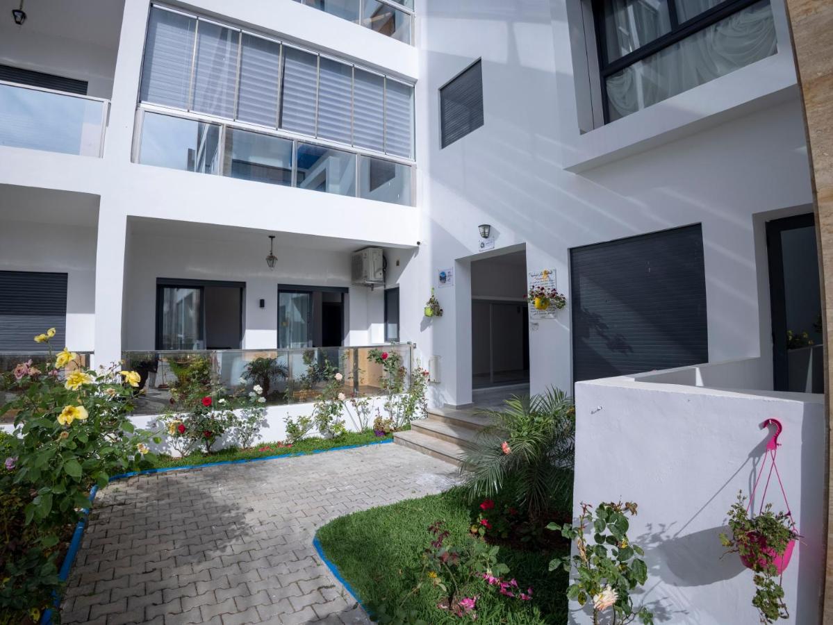 Appartement Haut Standing - 5 personnes - Résidence Gardénia avec Piscine - Parking - B&B Martil