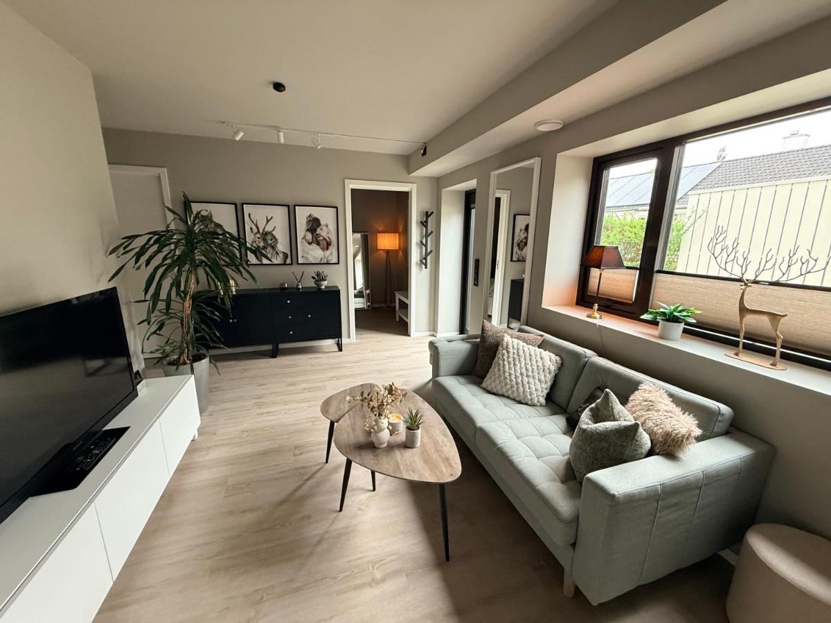 Quiet and Modern Apartment with parking - Close to Stavanger - B&B Sandnes
