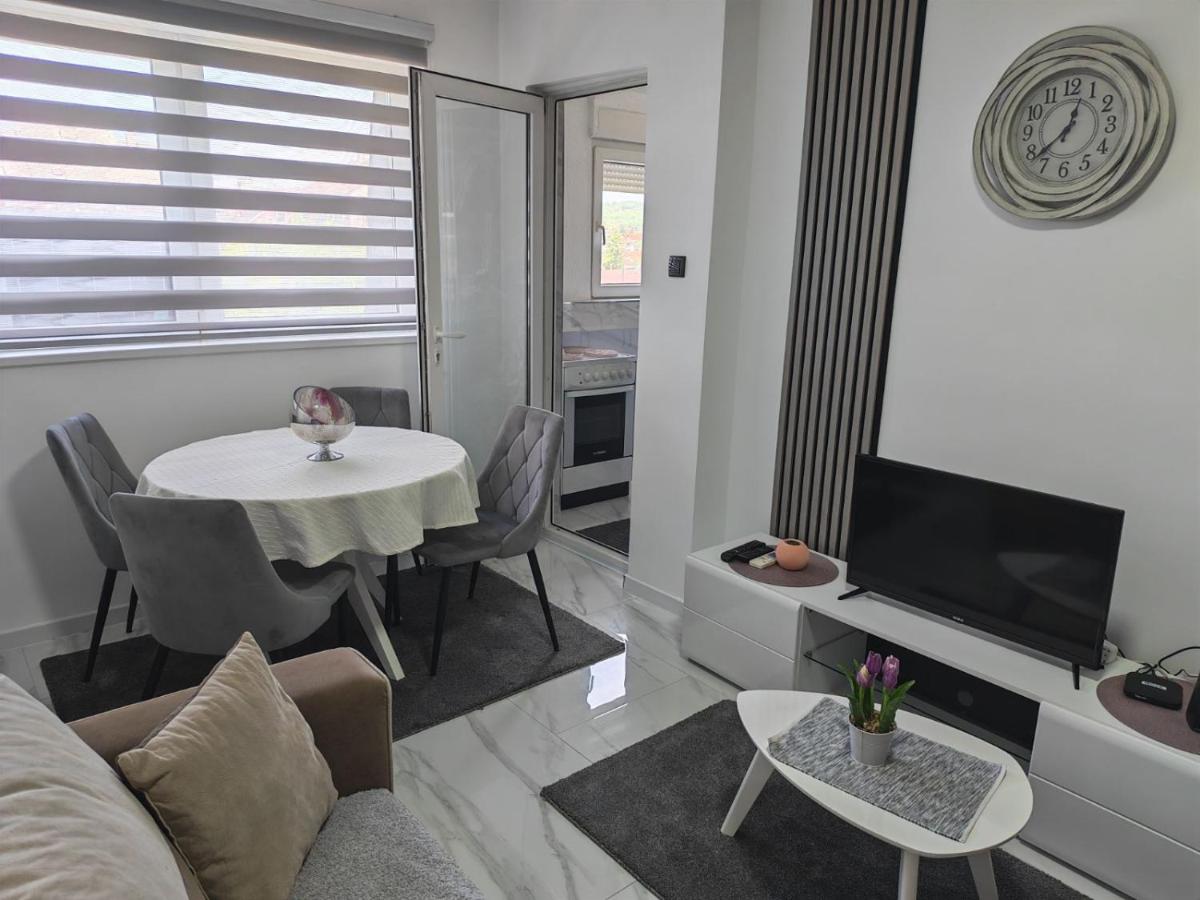 Ana - stan na dan - B&B Smederevska Palanka