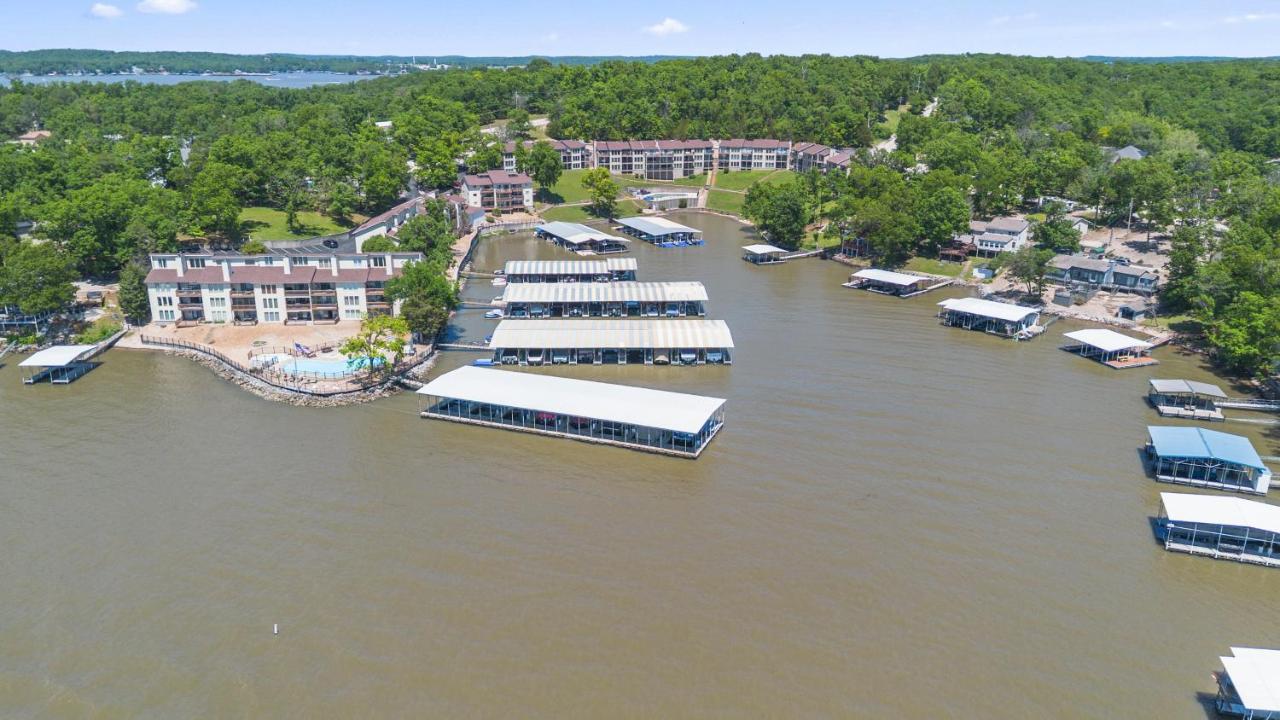 LakeView Bliss With Boat Slip - B&B Lake Ozark