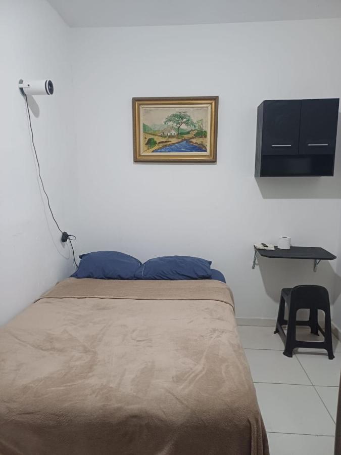 Apartamento Kitnet 8 no Tremembé Quarto Banheiro Cozinha compacta - B&B São Paulo