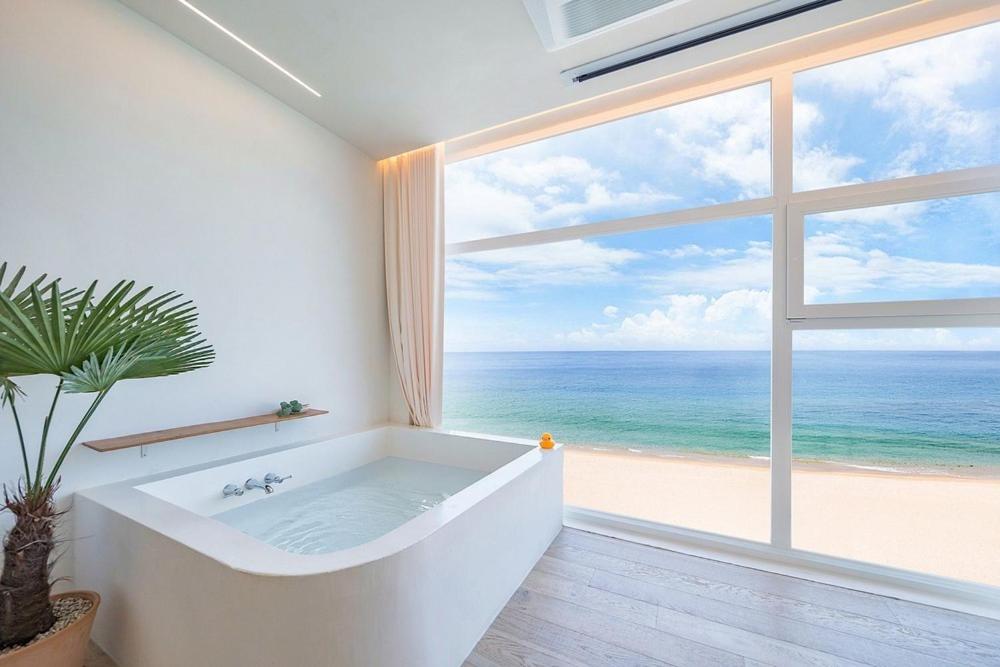 Double Room with Sea View
