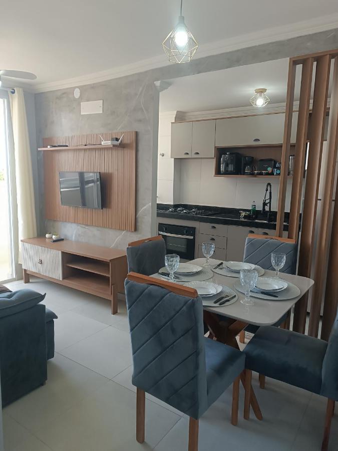 Apartamento Lar doce Lar,fica localizado dentro de um condomínio completo com área de lazer completo - Chambres d'hôtes São Pedro da Aldeia
