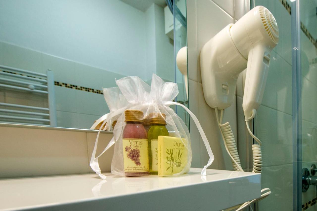 Chambre Lits Jumeaux avec Salle de Bains Privative