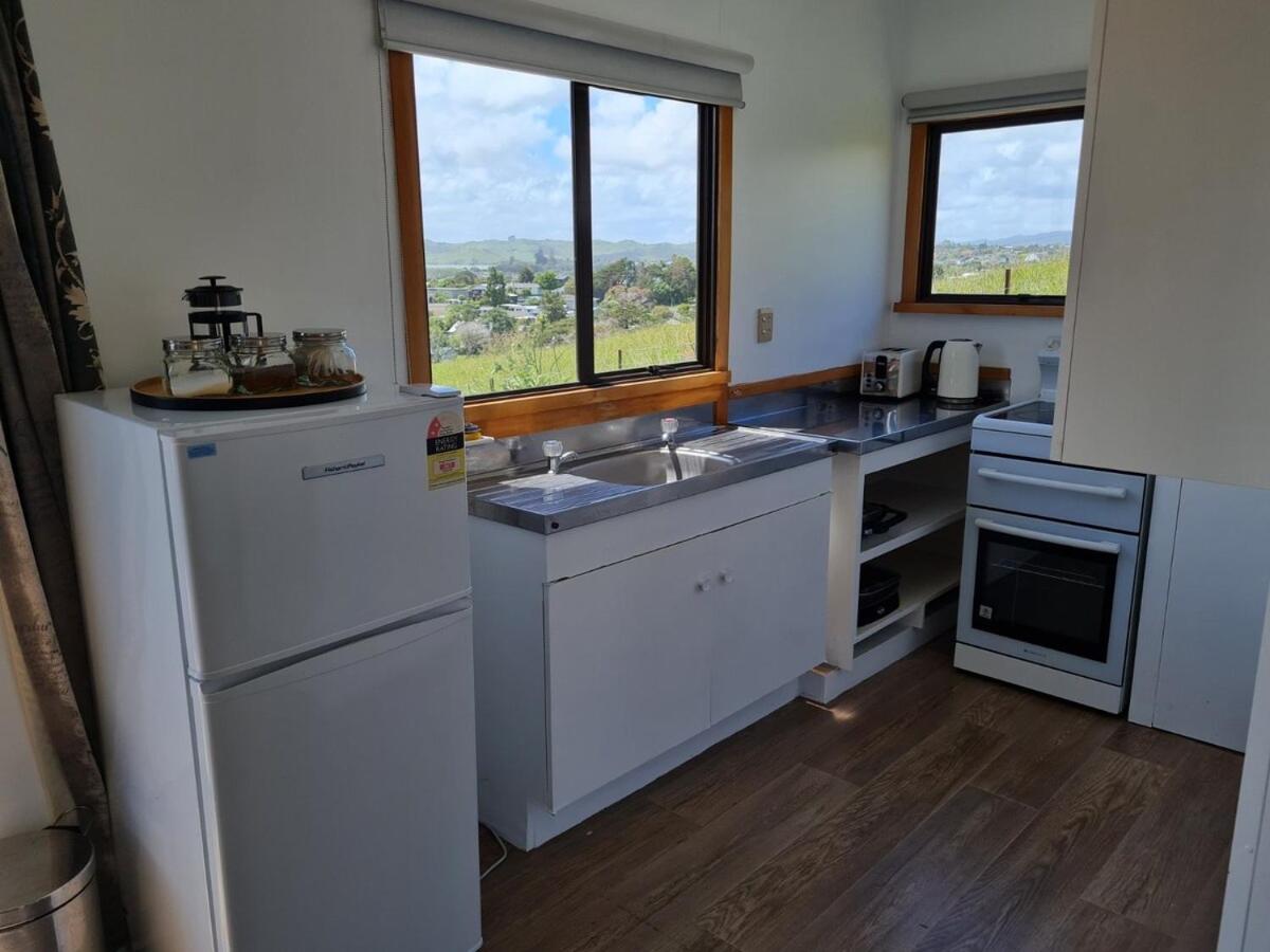 Rakaunui Retreat - B&B Raglan