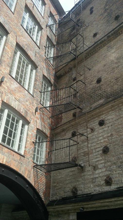 Rotermann Urban Art City Escape - Bed and Breakfast Tallinn