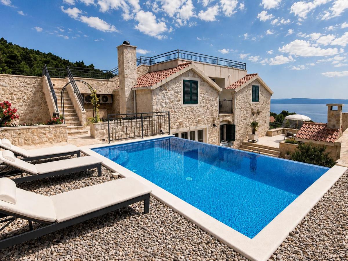 Steinhaus Villa Ane - B&B Tučepi