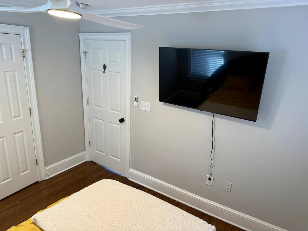 Charming home in South End -Historic Wilmore - Ferienwohnung Charlotte