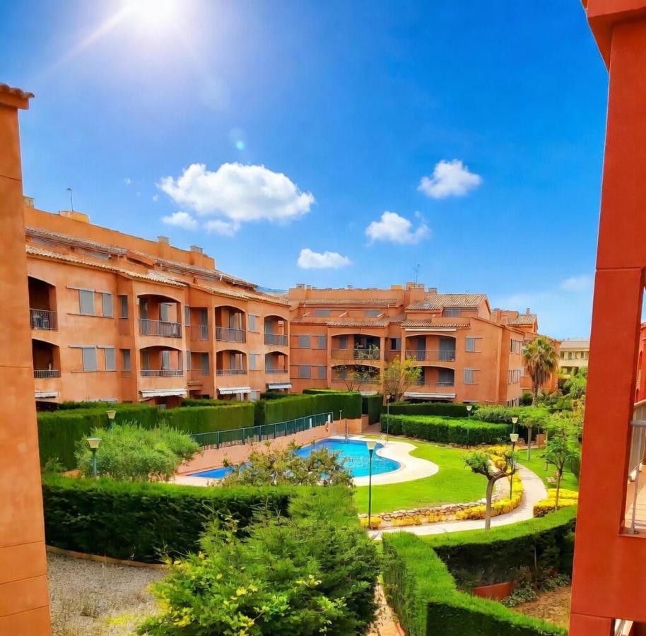 Loft cerca del mar con increíbles vistas panorámicas - Bed and Breakfast Calafat
