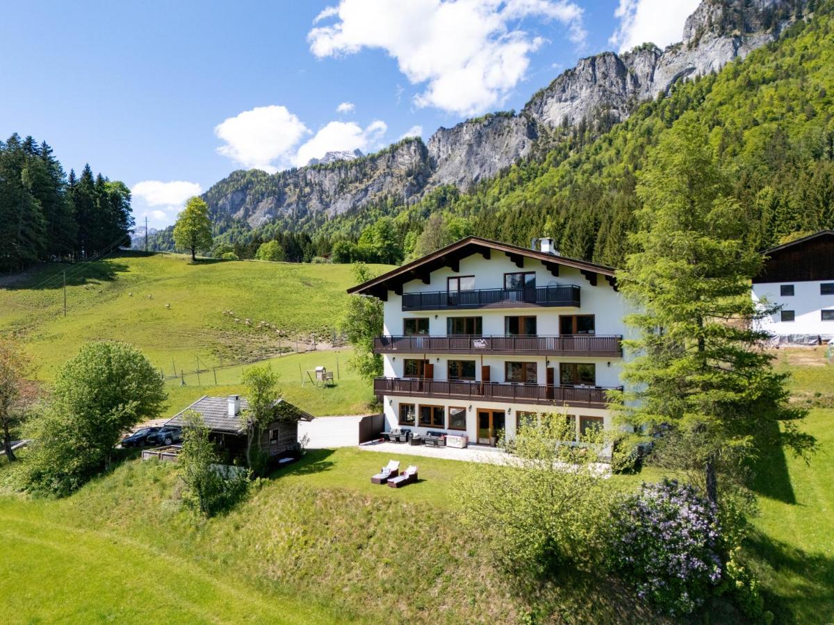 Berghof Haselsberger Appartements - B&B Sankt Johann in Tirol