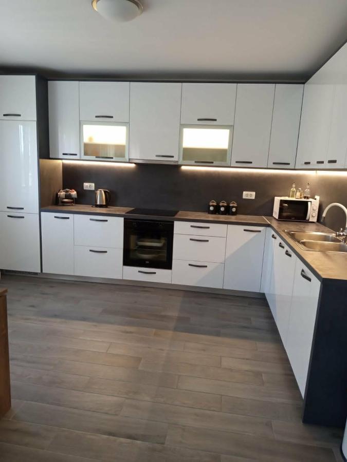 Apartman Sara - B&B Zadar
