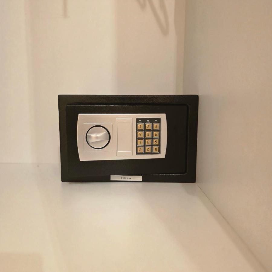 Kleanthi and Kostas Studios - Chambres d'hôtes Sými