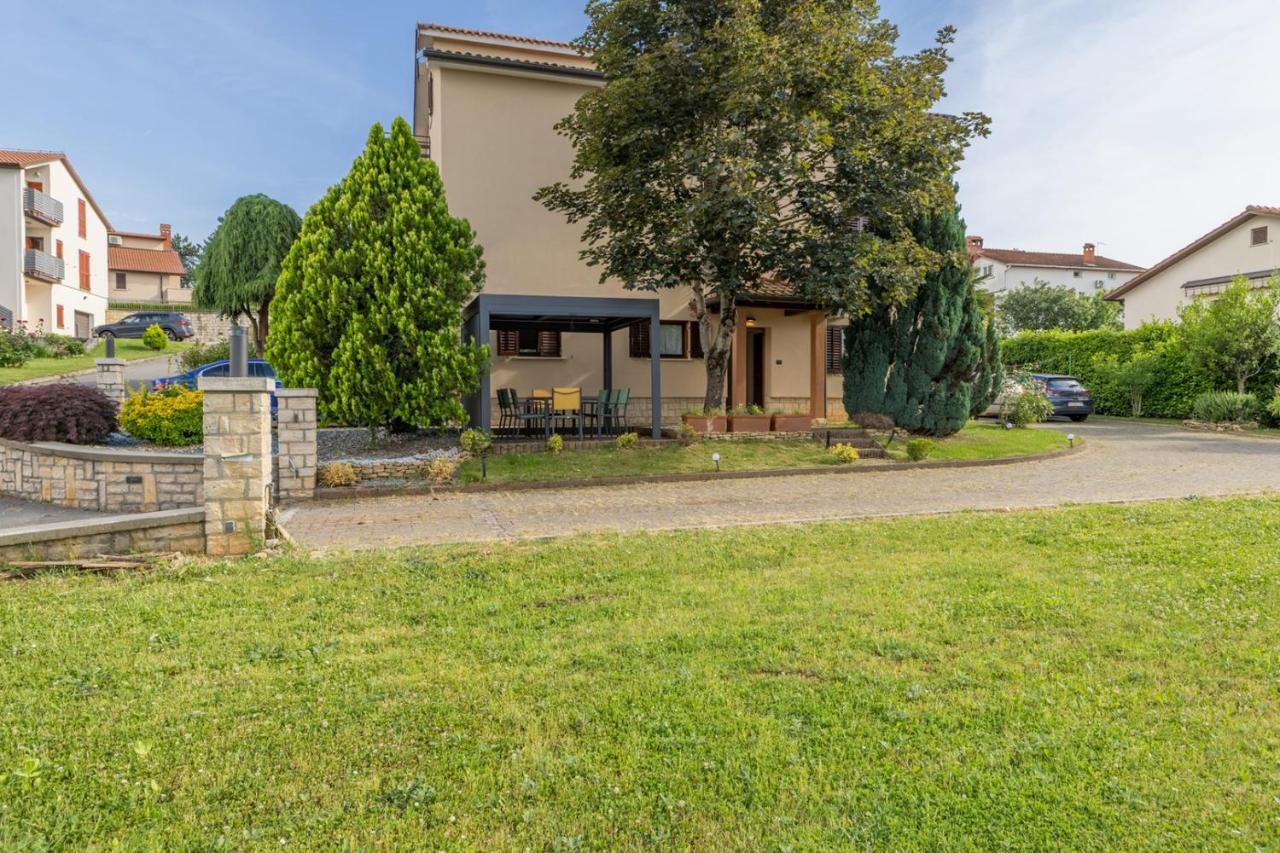 Green Oasis with Terrace - Bed and Breakfast Pazin