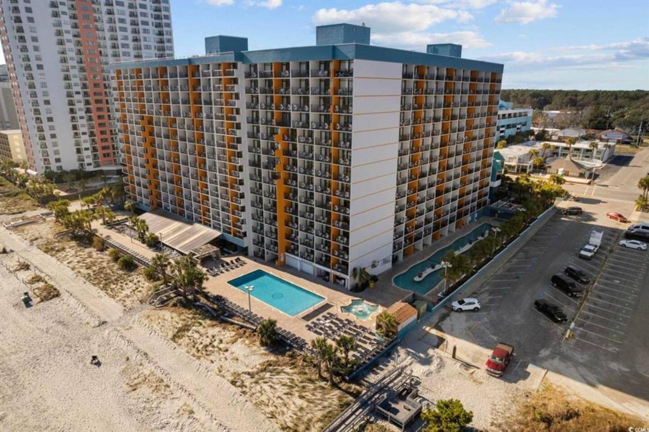 Oceanfront 1BR at Landmark, King Bed, Full Kitchen, Smart TVs - Chambres d'hôtes Myrtle Beach