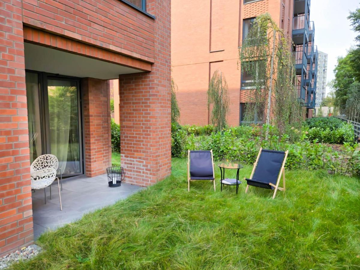 OLD TOWN Apartment Skala-06 with garden - Chambres d'hôtes Gdańsk