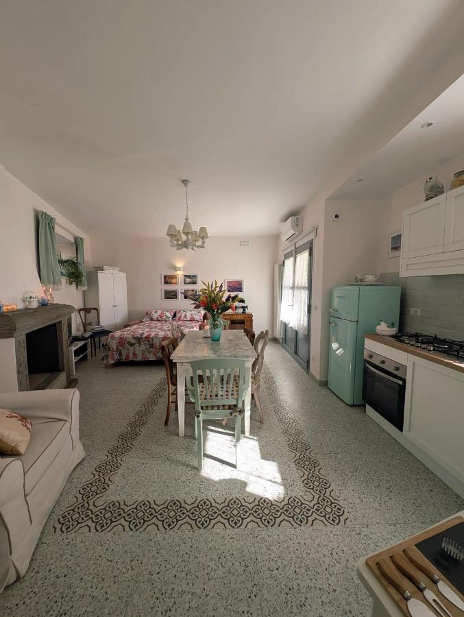 Casa Mita - accogliente monolocale nel cuore del paese - B&B Marta