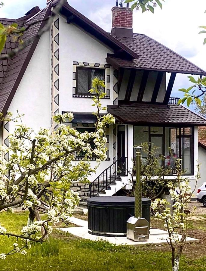 Casa Rujoiu - B&B Bertea