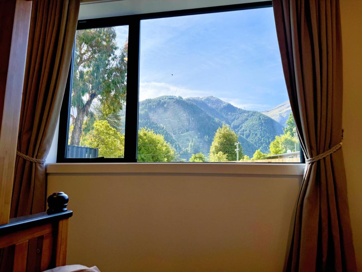 Tiaki Queenstown Apartments - B&B Queenstown