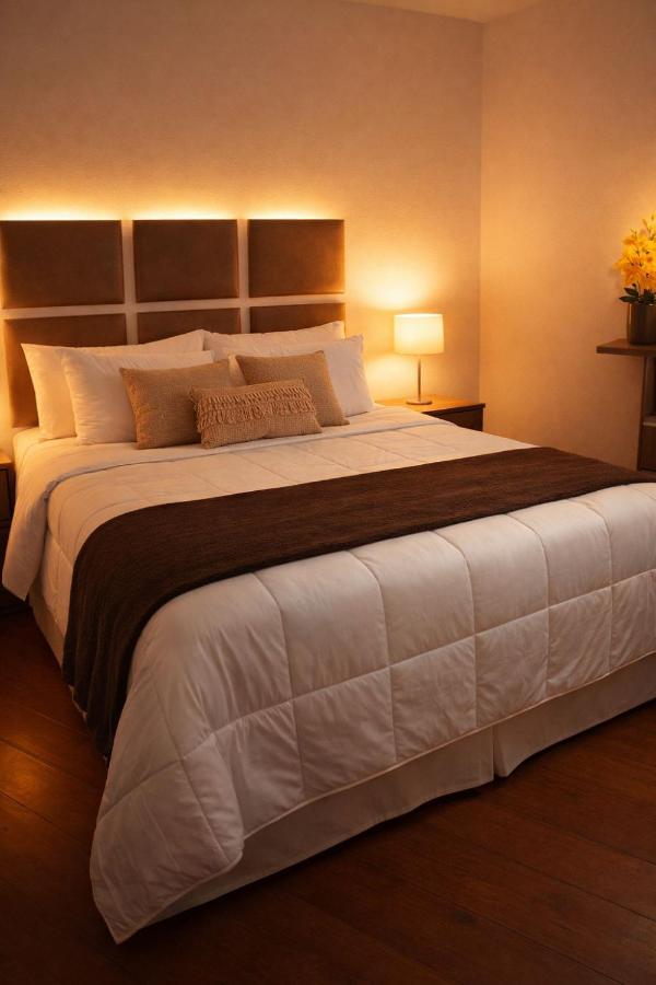 Suíte Confort com Hidromassagem Avenida Anchieta - B&B São José dos Campos