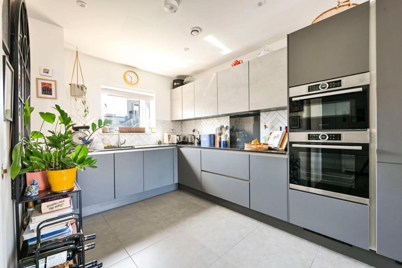 Modern Flat with Country Charm - Ferienwohnung London
