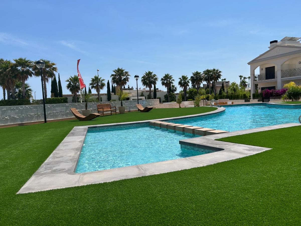 Apartment Sol y Mar - Rooftop Terrace, Private Pool - Adhara Residence - B&B Ciudad Quesada