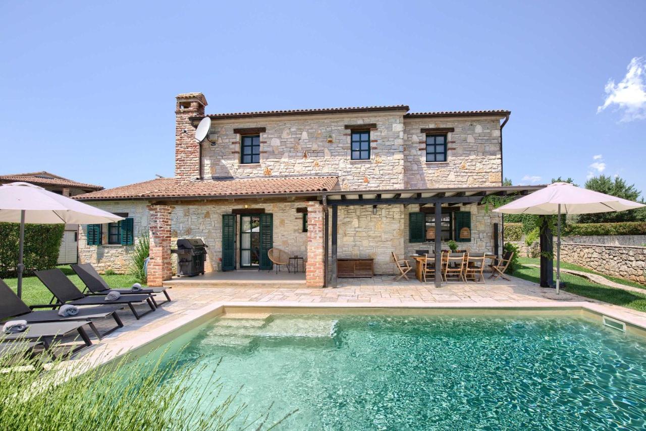 Villa Silene - Authentic villa near Višnjan - B&B Baratto