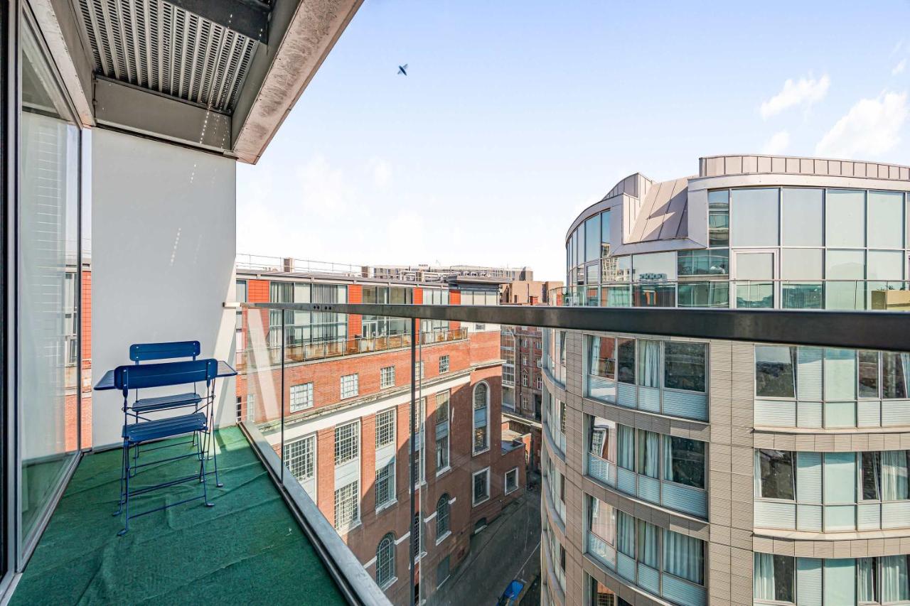 Balcony & City Views - 2BR - Parking - Sleeps 6 - B&B Liverpool