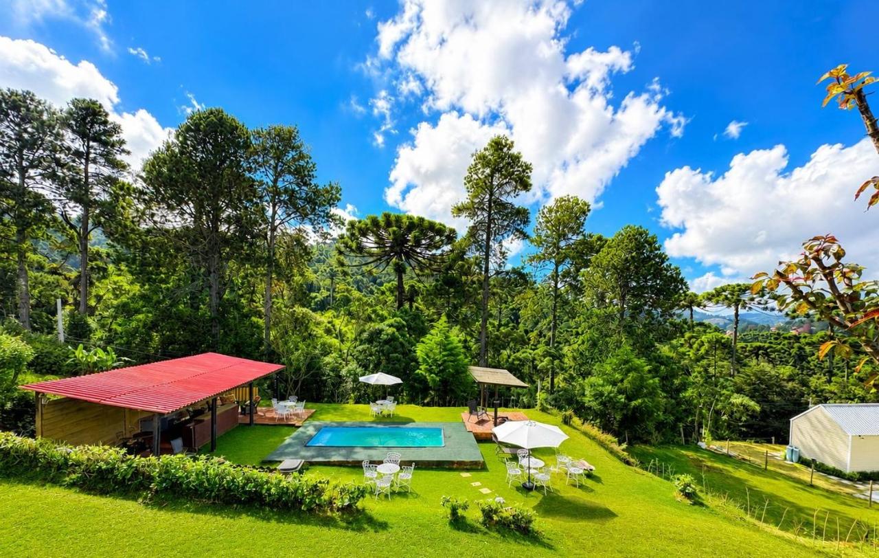 Pousada Chateau Bella Vista - Chambres d'hôtes Campos do Jordão