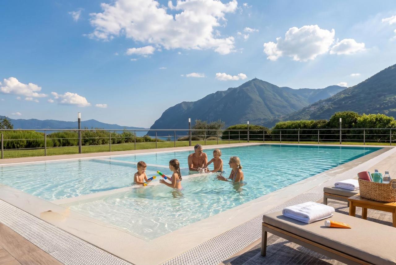 Casa Vacanze Costa del Sole - Bed and Breakfast Riva di Solto