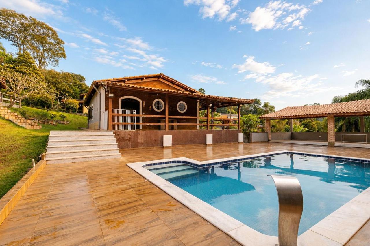 Chácara com Piscina e Churrasqueira em São Roque - B&B Barra do Rio Abaixo