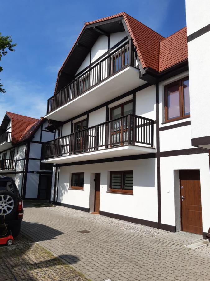 Apartamenty Słoneczne Rowy - 200 m od morza, z parkingiem - B&B Rowy