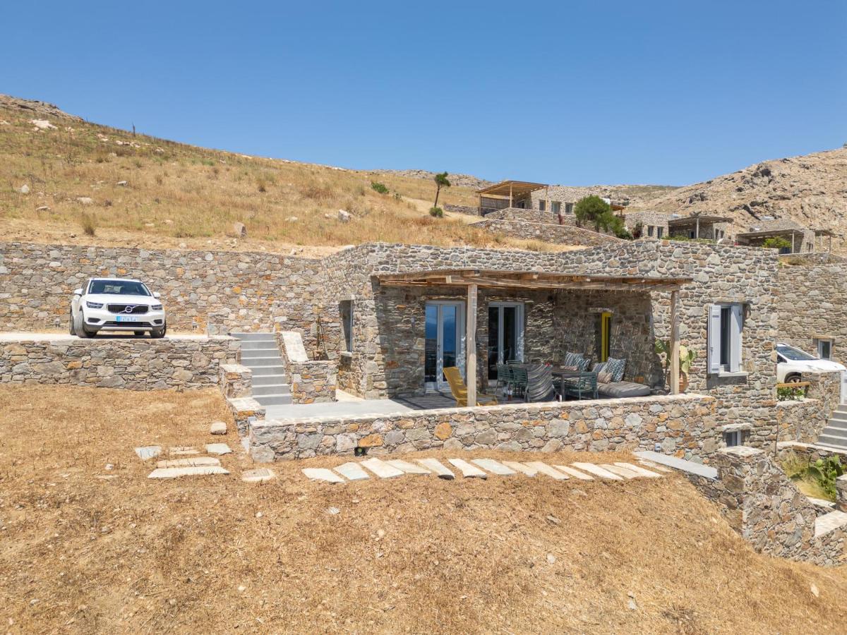 Serene Shore Serifos - Chambres d'hôtes Elaiónas
