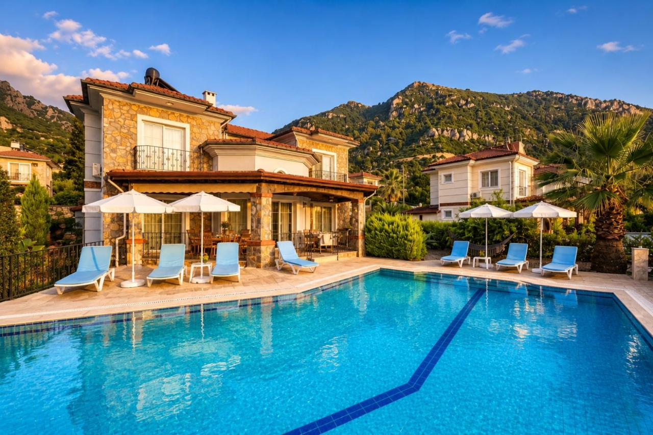 Villa Sana - Private Pool 4BR Nature Retreat - Fethiye - B&B Fethiye