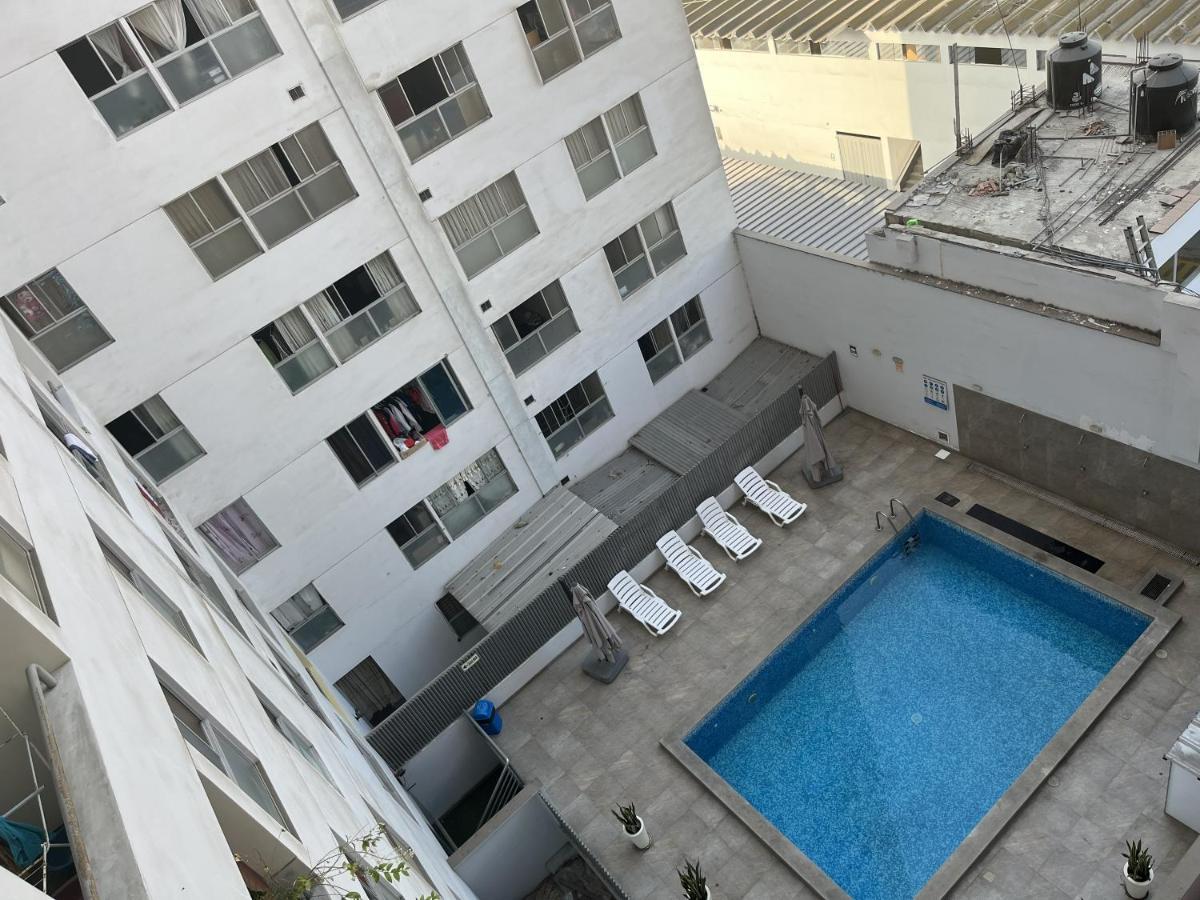 Departamento a minutos del centro de Lima - piscina y gym - B&B Lima