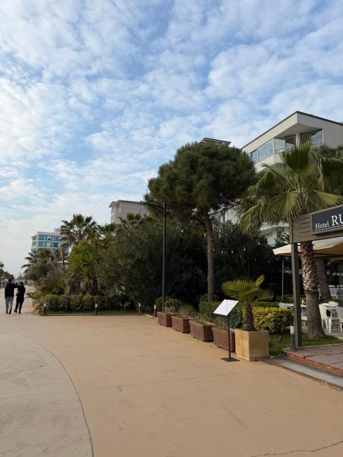 Sea Garden Escape Durrës - B&B Durazzo