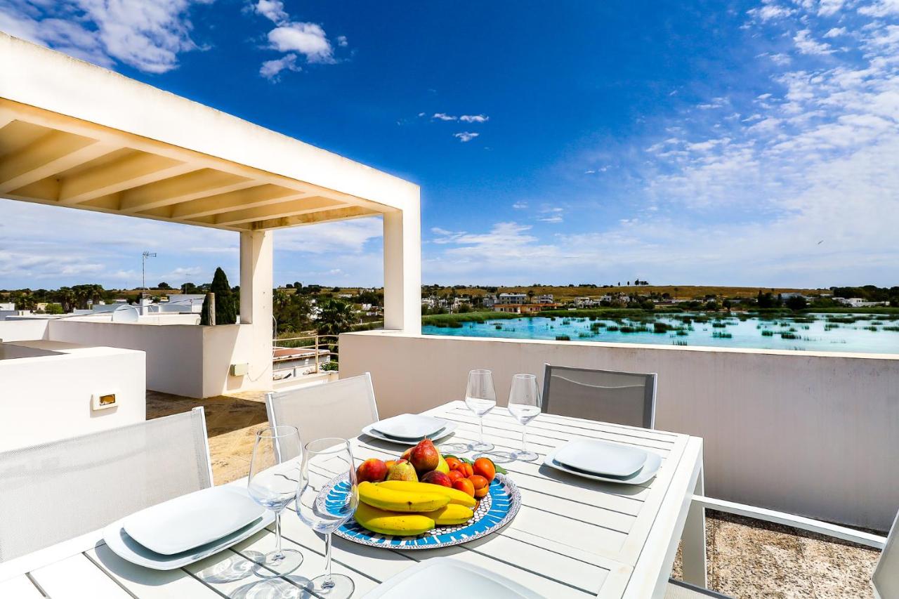 Terrazza sul Lago by Casa di Marco - Chambres d'hôtes Porto Cesareo