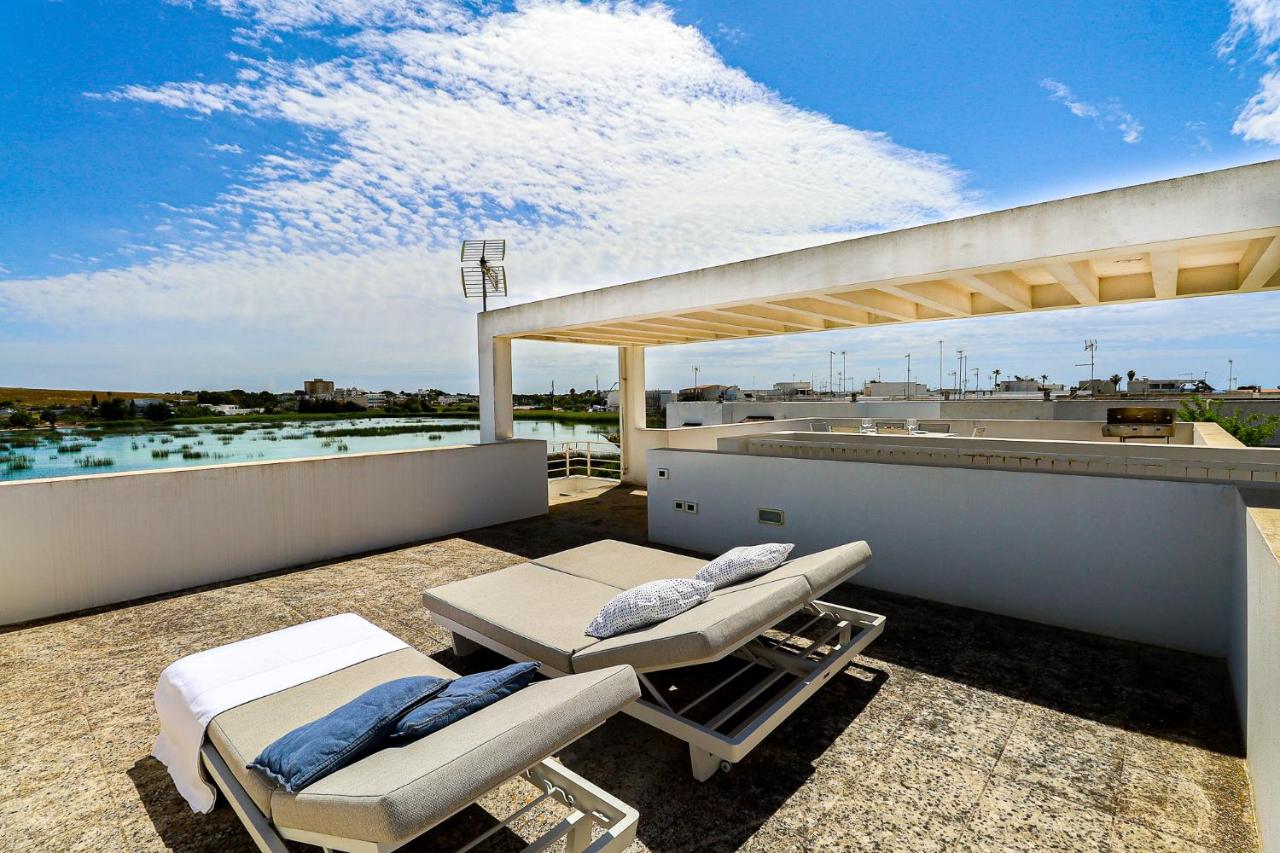 Terrazza sul Lago by Casa di Marco - Chambres d'hôtes Porto Cesareo